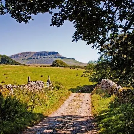 Static Caravan * Tosside