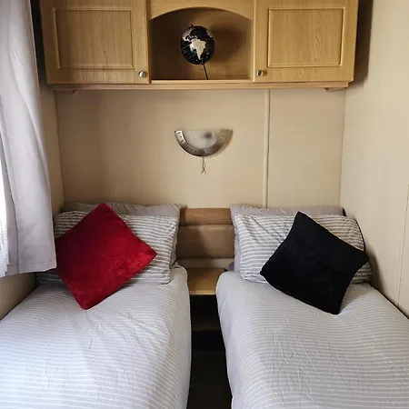 Kamp alanı Static Caravan *