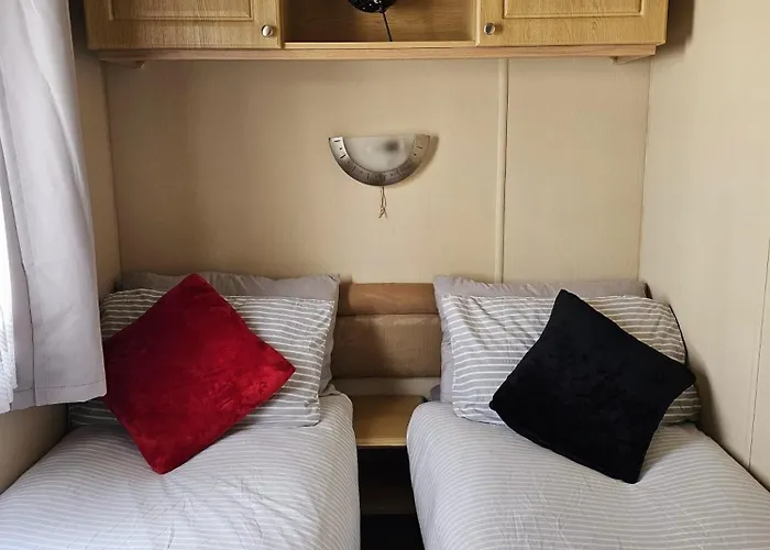 Campsite Static Caravan *